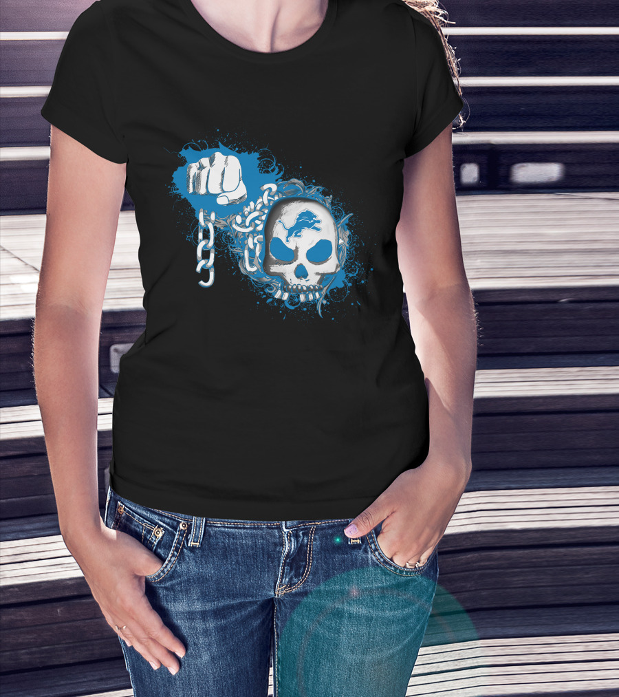 Detroit Lions Skull And Fist Chain T-Shirt