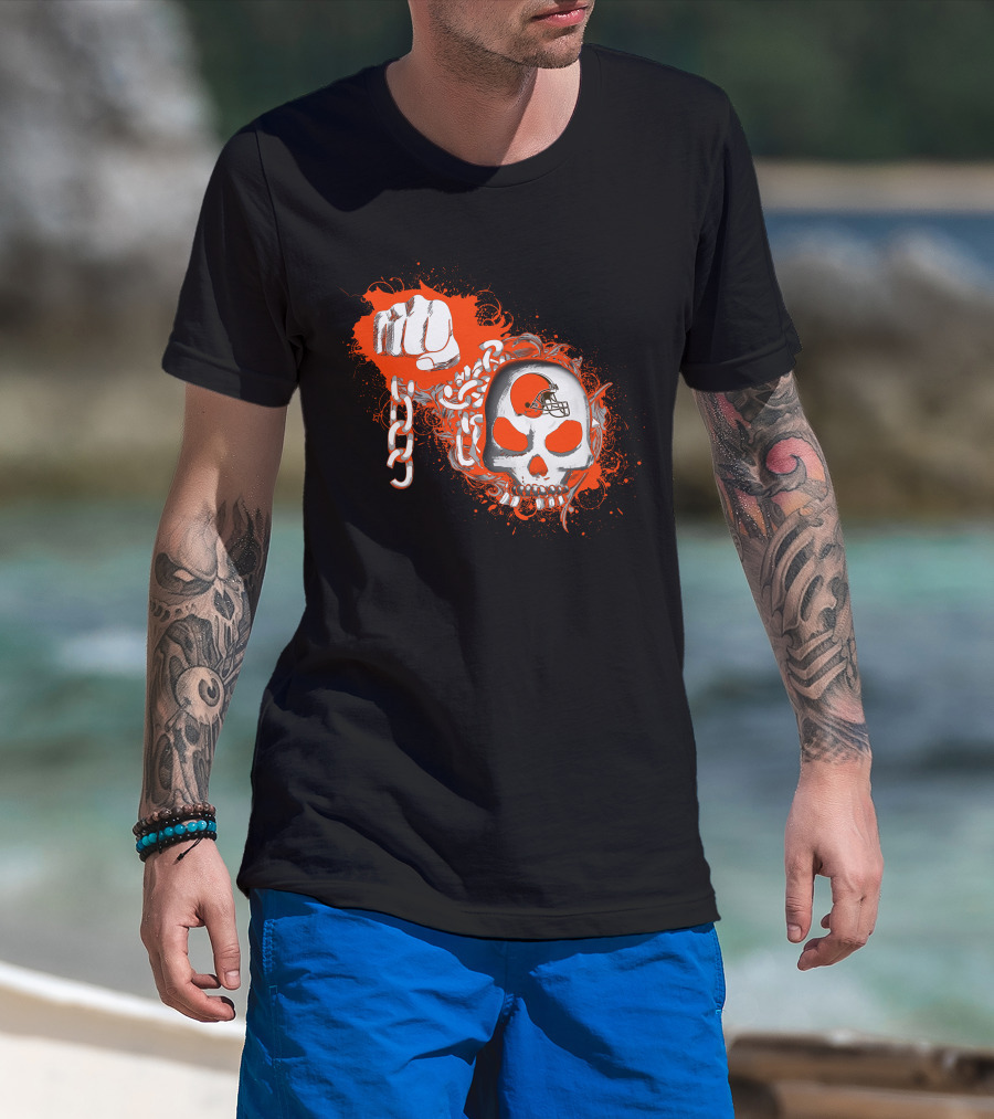 Cleveland Browns Skull Helmet Fist Chains T-Shirt