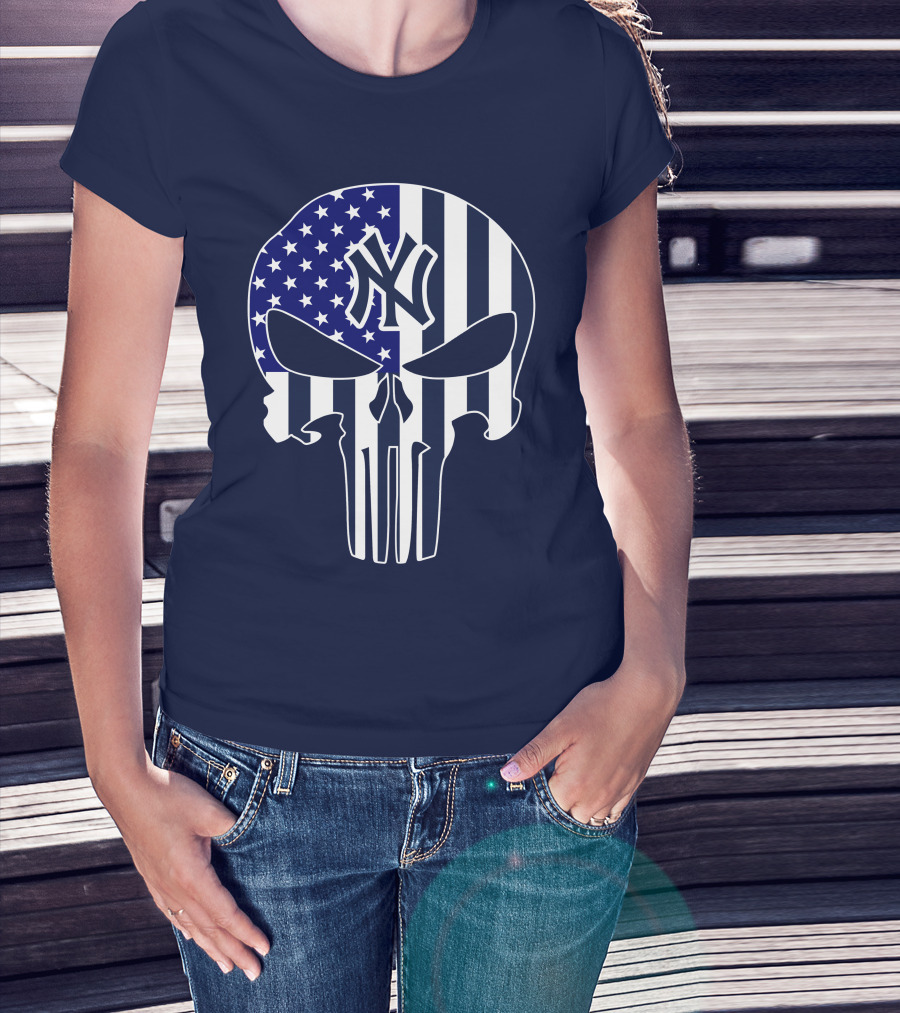 Yankees Logo American Flag Punisher Skull 1 T-Shirt