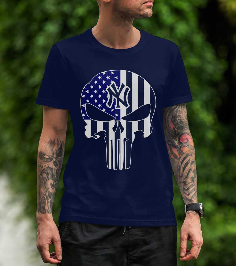 Yankees Logo American Flag Punisher Skull 1 T-Shirt