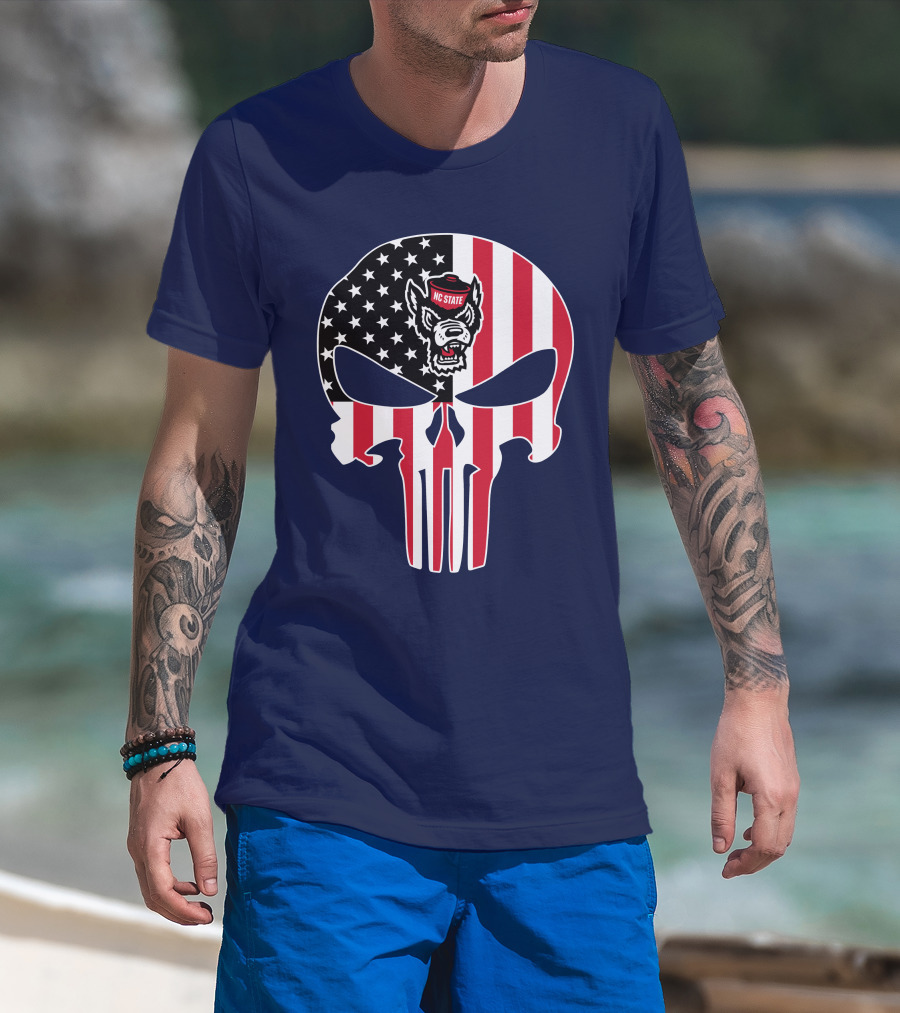 Nc State Wolfpack The Punisher American Flag Skull T-Shirt