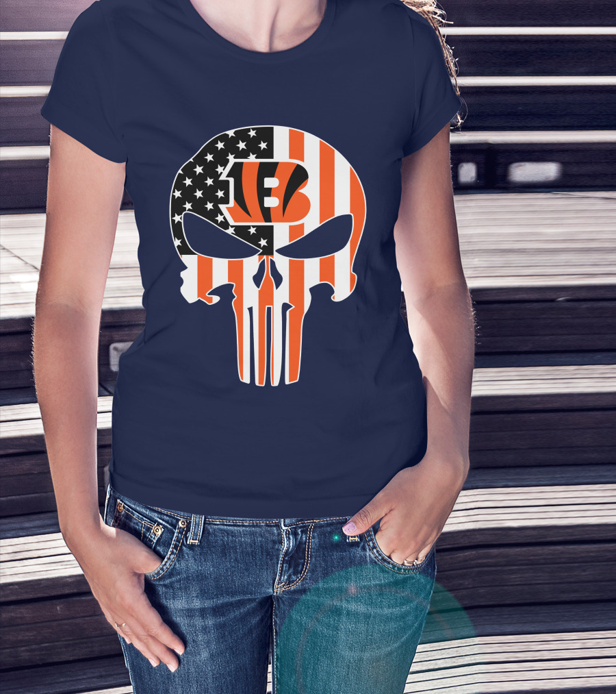 Cincinnati Bengals Skull Logo American Flag T-Shirt