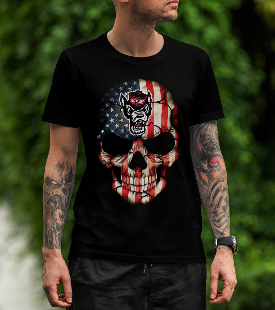 Nc State Wolfpack American Flag Skull T-Shirt