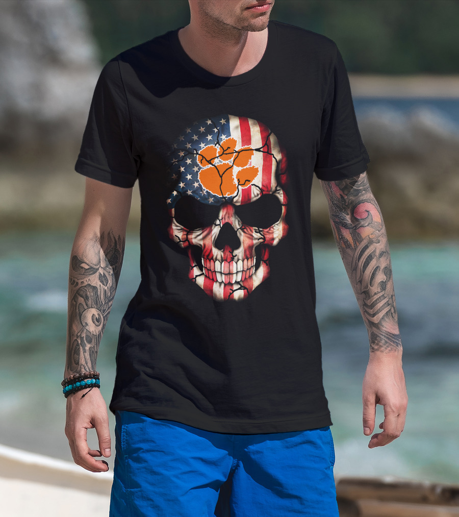 Clemson Tigers Skull American Flag Paw Print T-Shirt