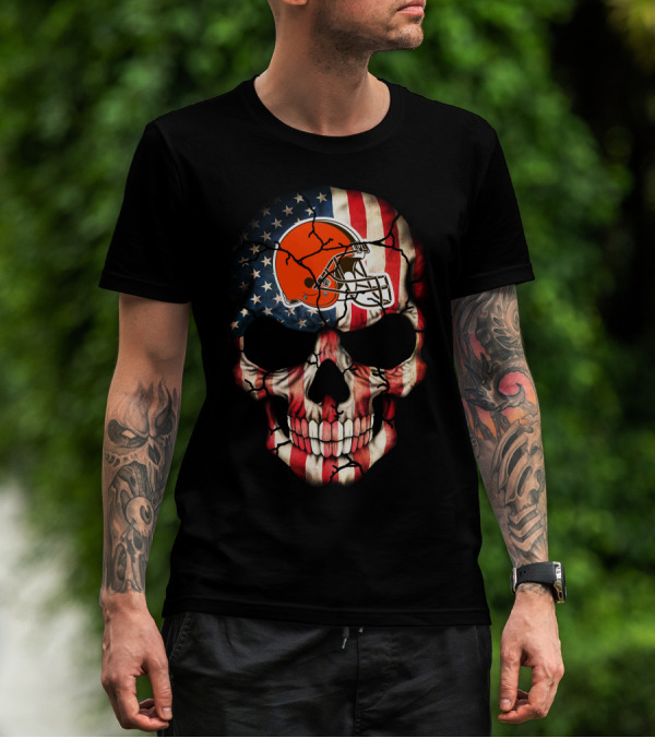 Cleveland Browns Skull American Flag Helmet Stars Stripes T-Shirt
