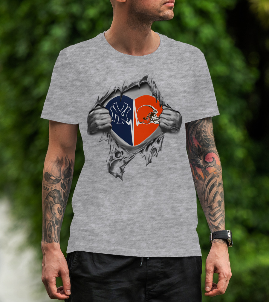 Yankees Cleveland Browns Heart Logos Fan Loyalty T-Shirt
