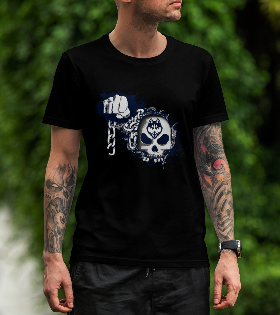 Uconn Huskies Skull And Chain Fist T-Shirt