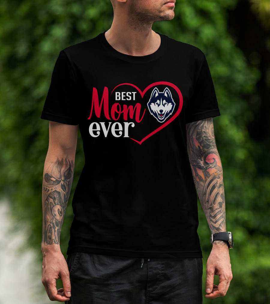 Uconn Huskies Best Mom Ever Heart T-Shirt