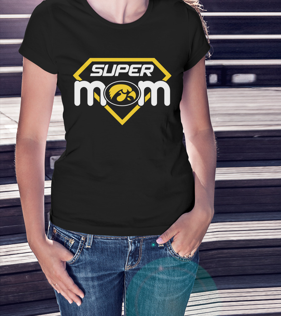 Iowa Hawkeyes Super Mom Hero T-Shirt