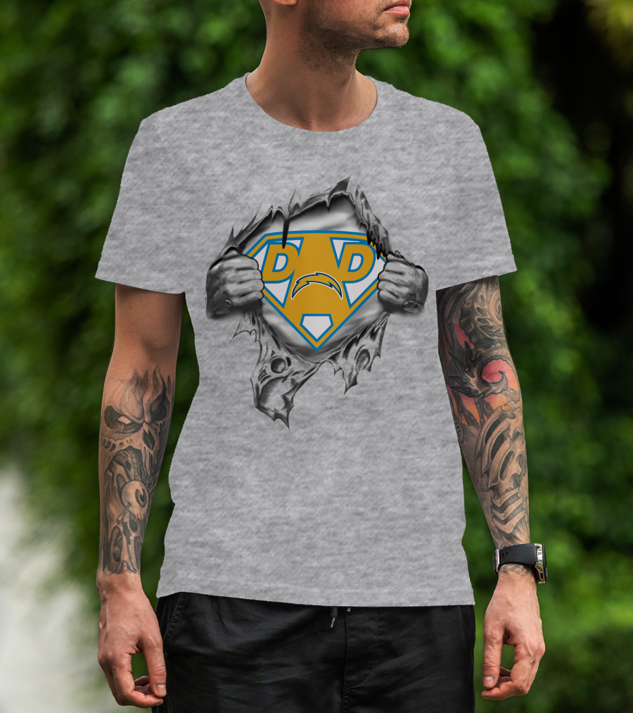 Los Angeles Chargers Super Dad Shield T-Shirt