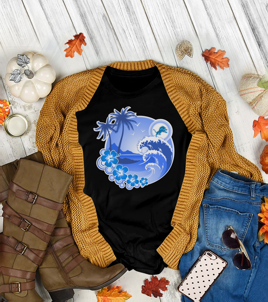 Detroit Lions Happy Holidays Tropical Wave And Palm Trees T-Shirt