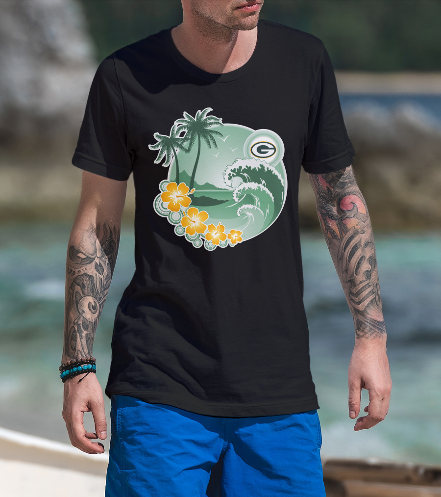 Green Bay Packers Tropical Wave Holiday Scene T-Shirt