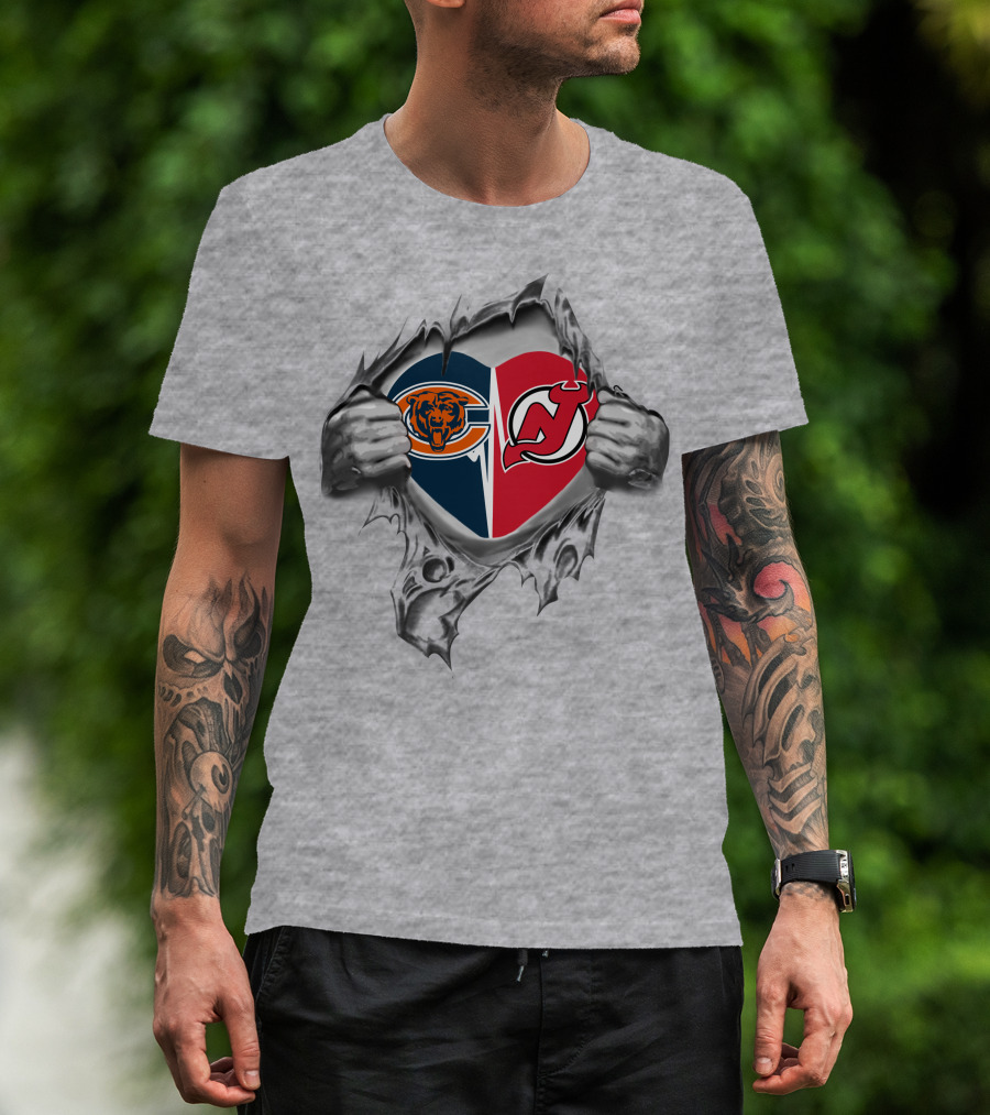 Bears New Jersey Devils Heart Logo Torn Canvas T-Shirt