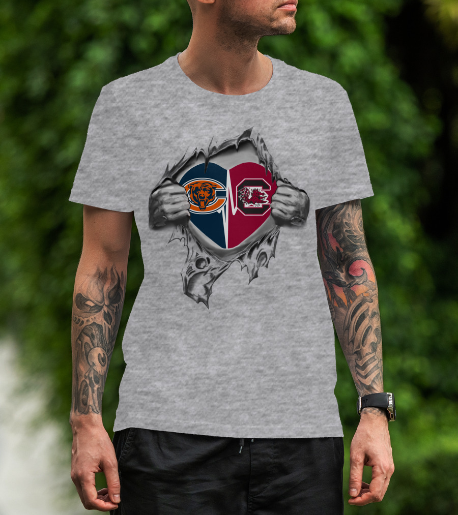 Chicago Bears South Carolina Gamecocks Heart Logo Combination T-Shirt