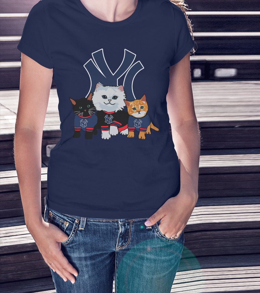 New York Yankees Cats With Team T-Shirt