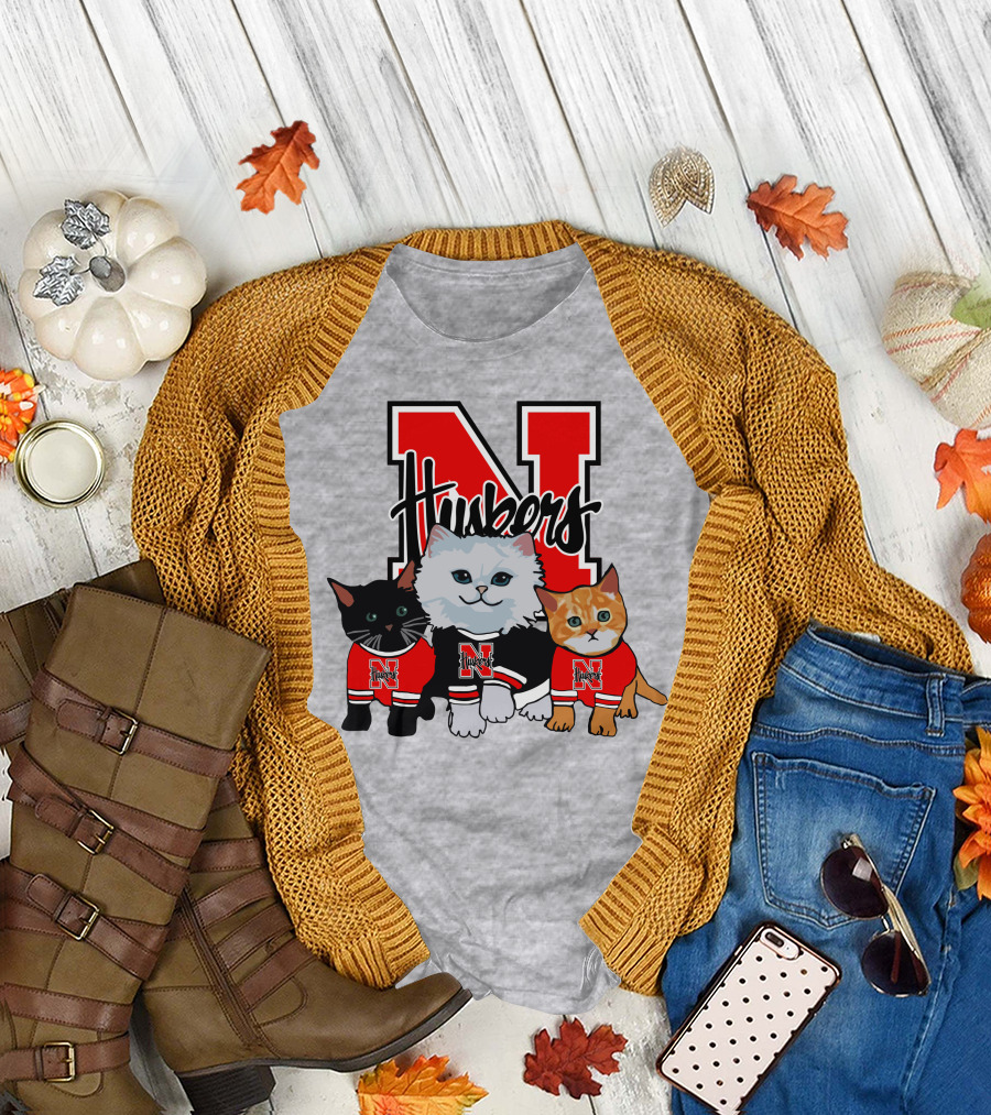 Nebraska Cornhuskers Huskers Cats in Red Jerseys T-Shirt