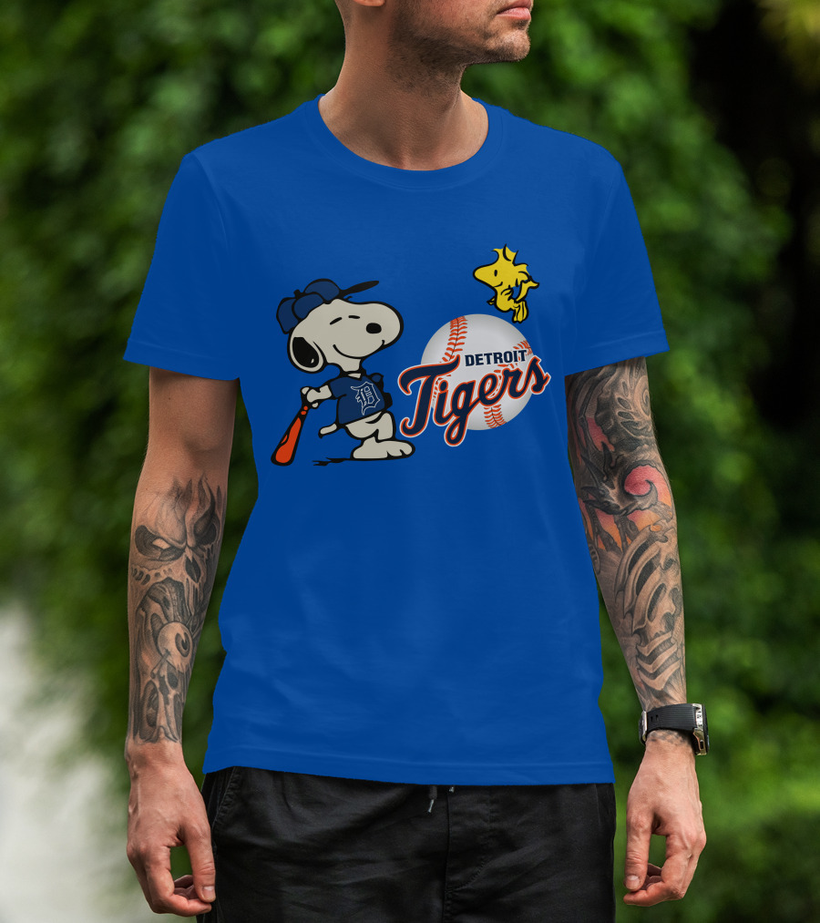 Detroit Tigers Snoopy Woodstock Baseball T-Shirt