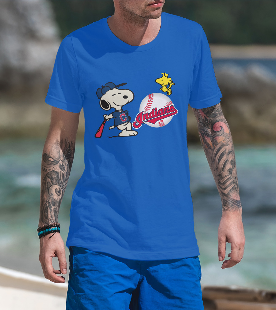 Cleveland Indians Snoopy Woodstock Baseball T-Shirt