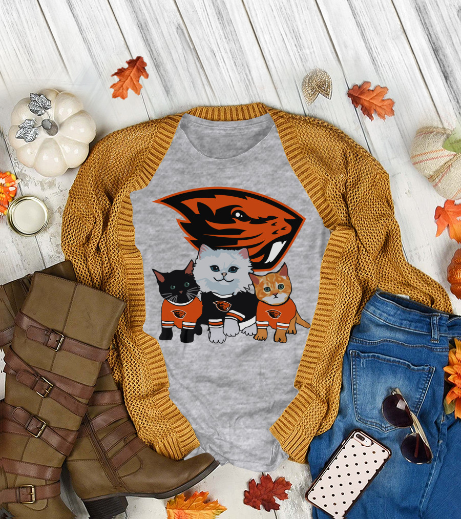 Oregon State Beavers Cats in Team Jerseys T-Shirt