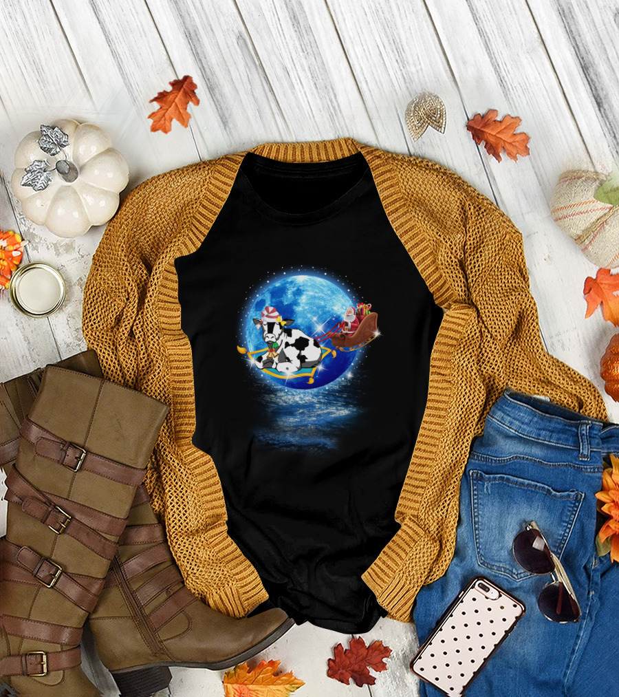 Cow Flying Carpet Santa Sleigh in the Christmas Night T-Shirt