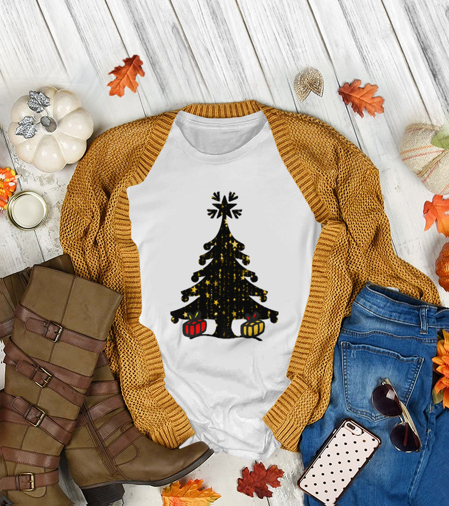 Christmas Tree with Glittering Stars and Presents T-Shirt