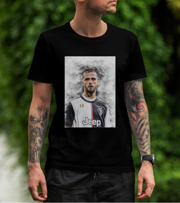 Miralem Pjanic Juventus Jeep T-Shirt