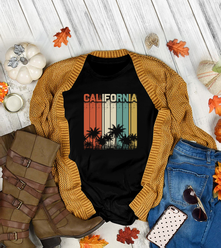 Vintage California Palm Trees Retro Beach Cali Surf 80s T-Shirt