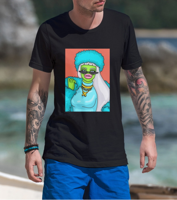 Boujee Green Character With Blue Fur And Chains T-Shirt