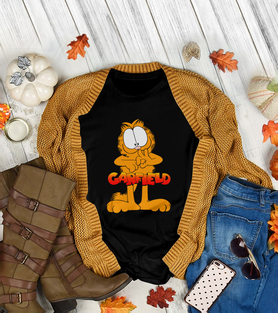 Garfield Hand Gesture Iconic Pose T-Shirt