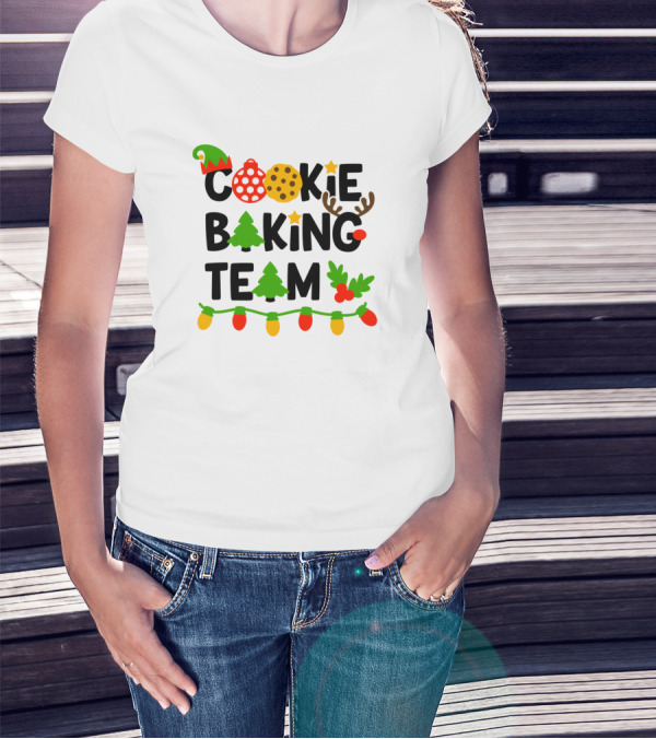 Christmas Lights Cookie Baking Team With Festive Decorations And Reindeer Antlers T-Shirt