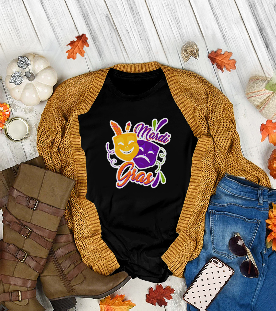 Mardi Gras Colorful Comedy and Tragedy Masks with Feathers T-Shirt
