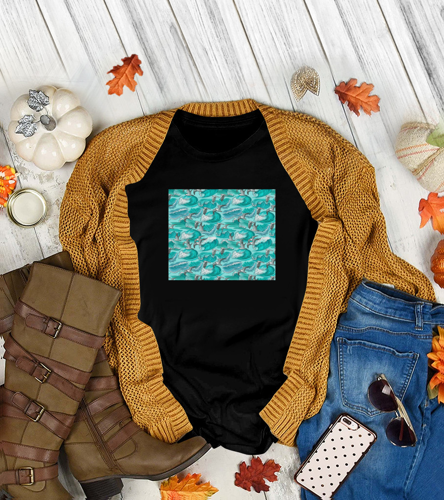 Seagulls Seamless Ocean Waves T-Shirt