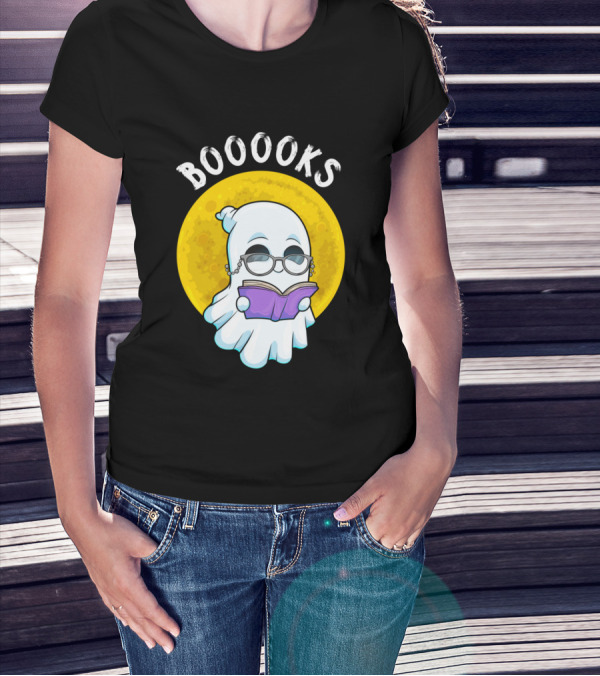 BOOOOKS Moon Ghost Reading Halloween Bookworm T-Shirt