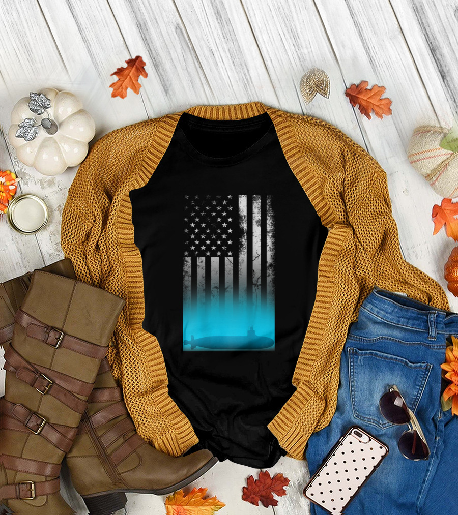 American Navy Submarine Veteran USA Flag Fathers T-Shirt