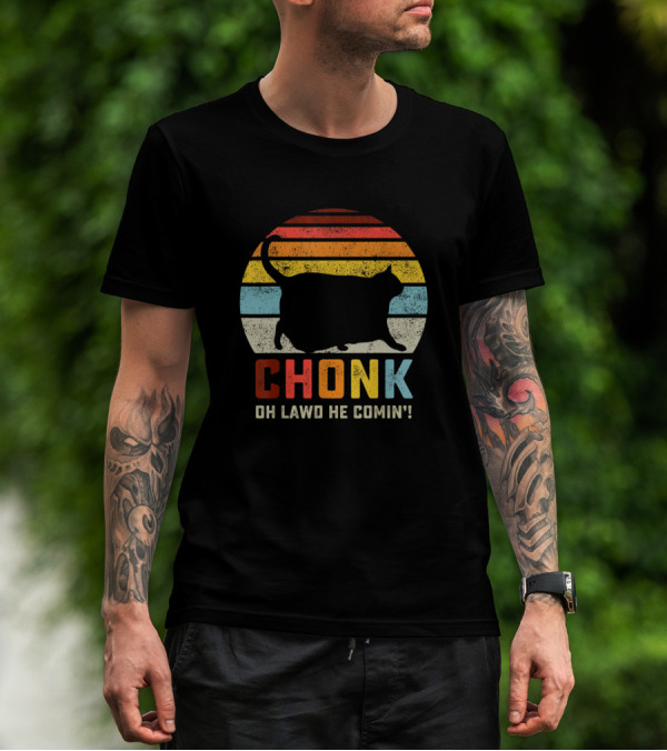 Chonk Cat Oh Lawd He Comin Retro Vintage Style Scale Meme T-Shirt