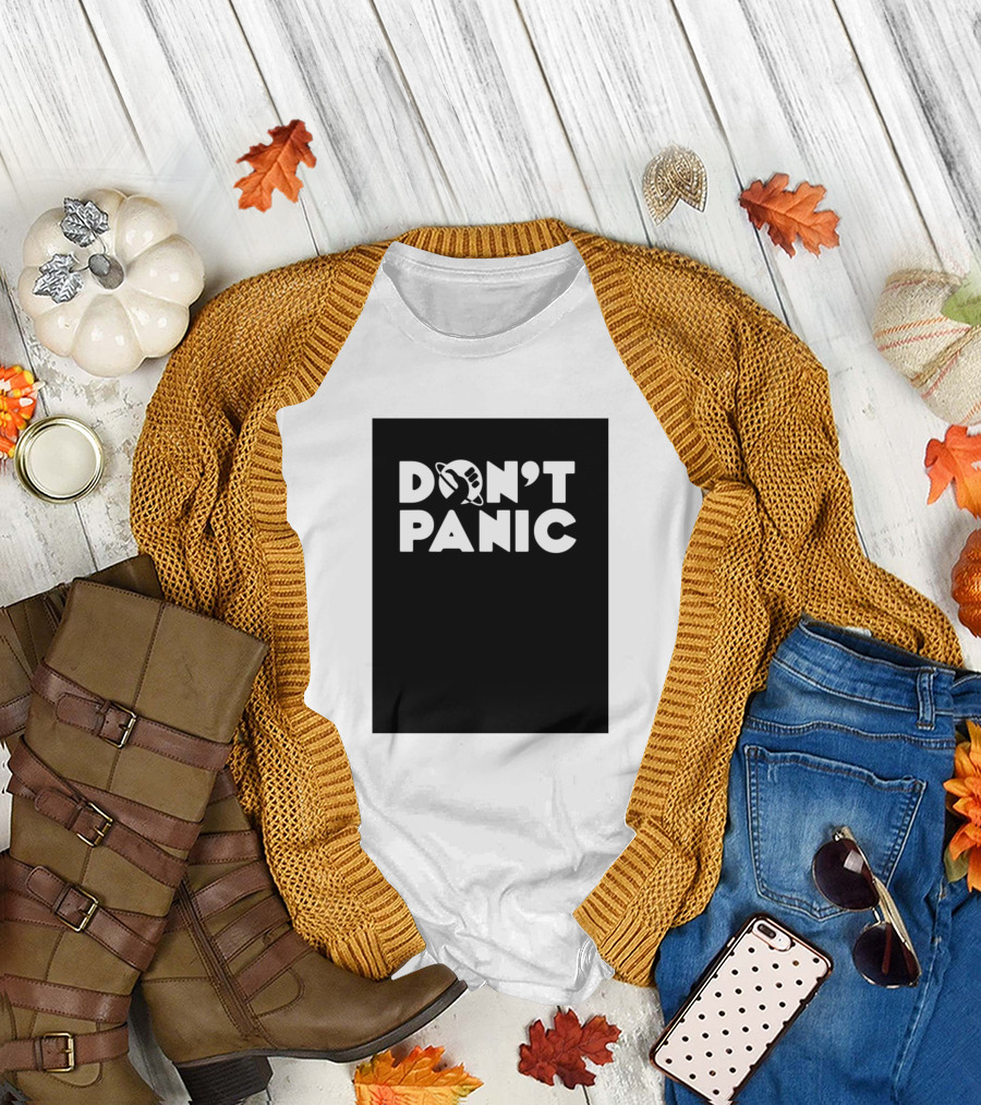 Don't Panic Hitchhiker's Guide Iconic Black White T-Shirt