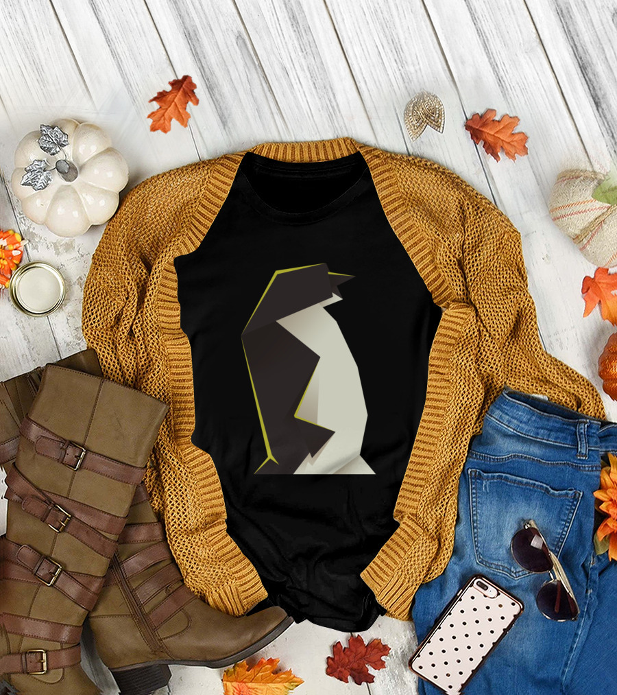 White and Black Geometric Origami Penguin Abstract T-Shirt