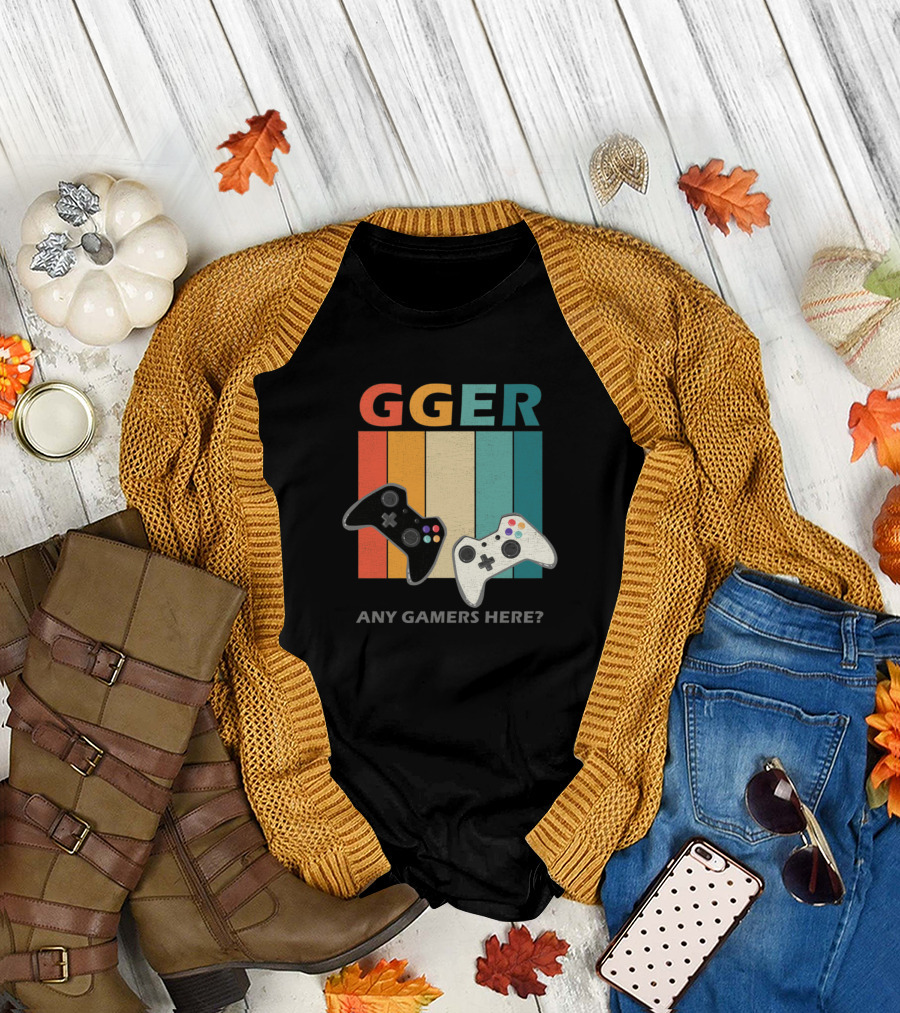 GGER Any Gamers Here Controllers Retro Stripes T-Shirt