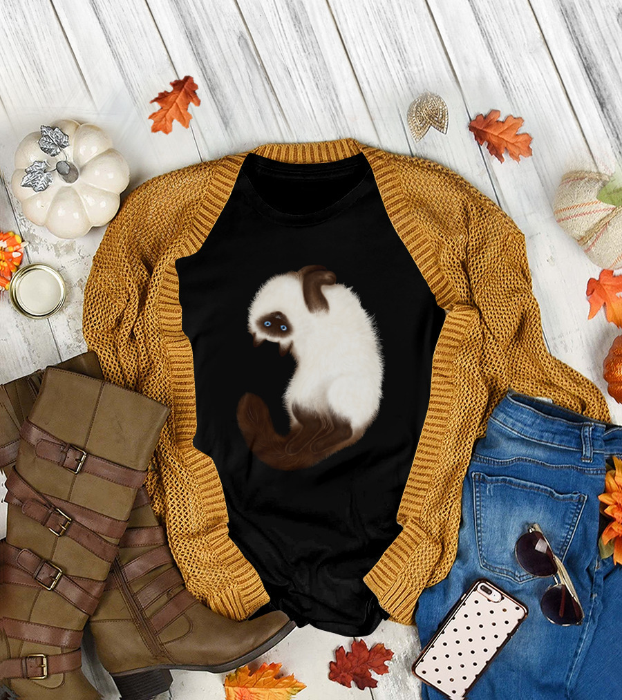 Himalayan Cat Fluffy Fur Playful Pose T-Shirt