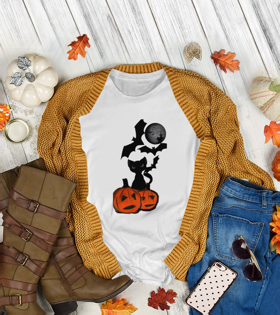 Cats Halloween Is Coming Funny Kitty with Pumpkins and Bats T-Shirt