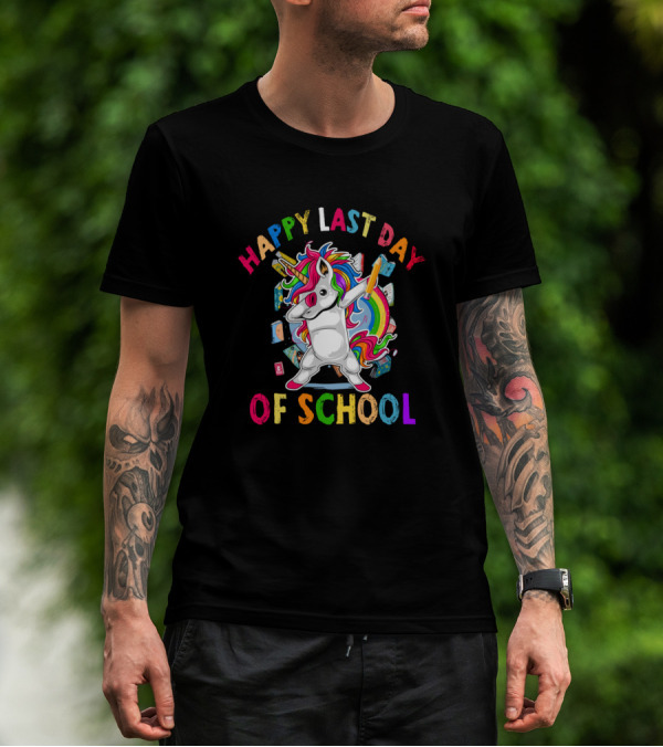Happy Last Day Of School Unicorn Dabbing With Rainbow Books T-Shirt