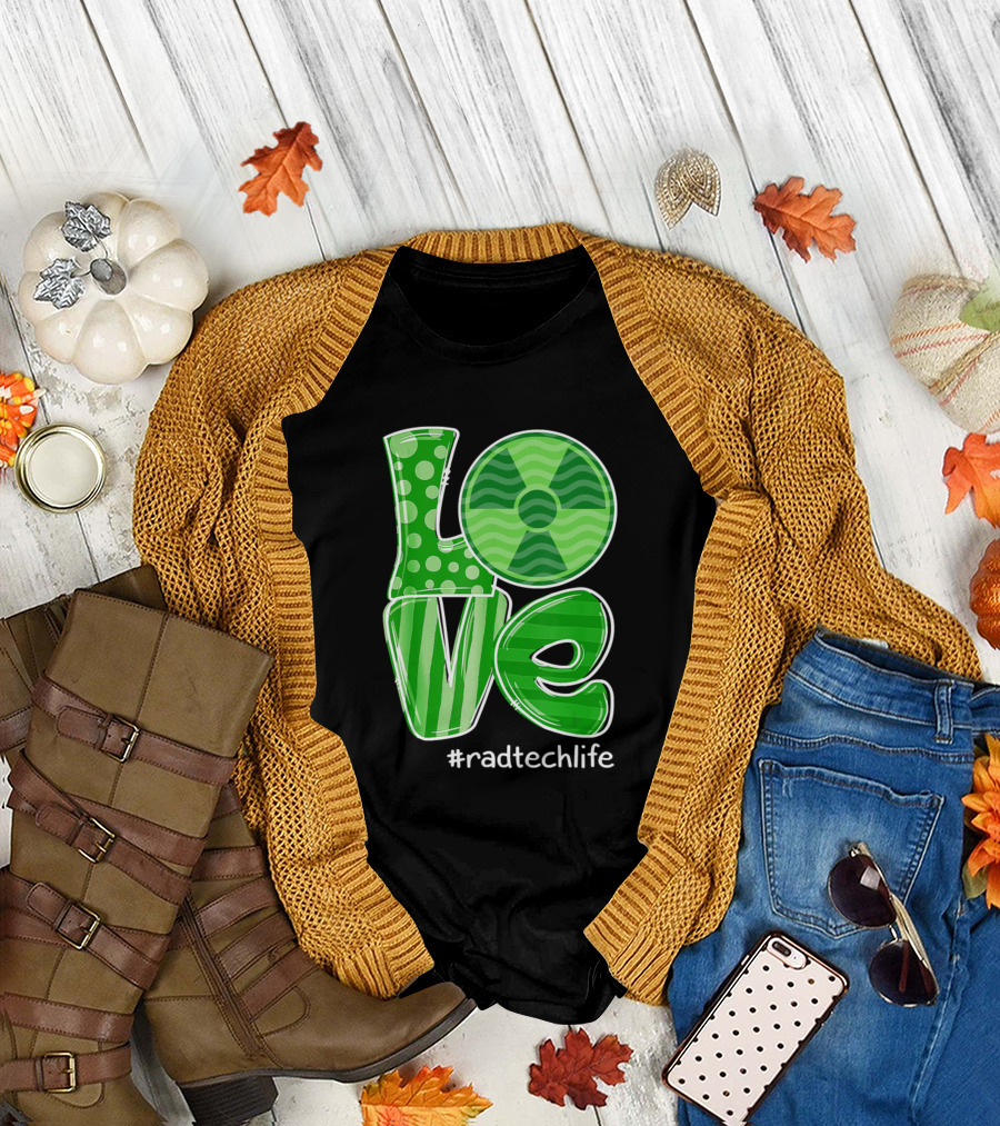 St Patricks Day Love Rad Tech Life Radiology Tech Shamrock T-Shirt