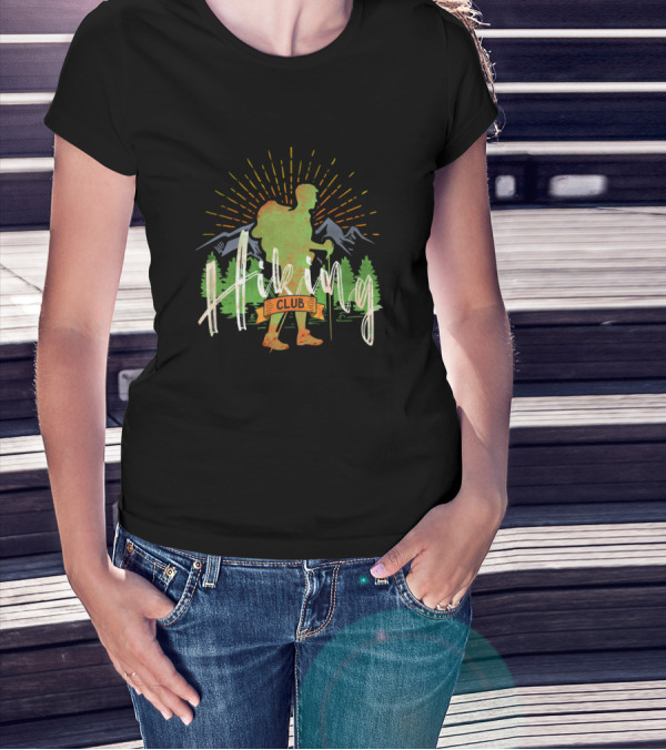 Hiking Club Original Design Backpacker Mountain Adventure T-Shirt