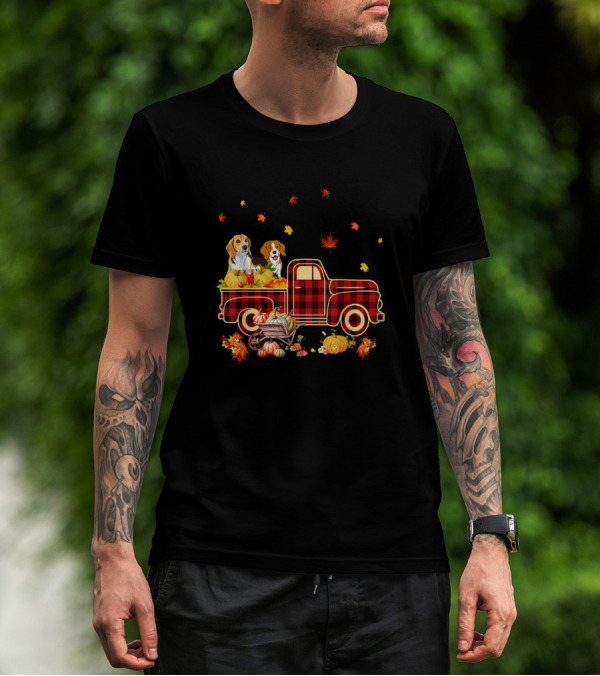 Beagle Fall Harvest Plaid Truck With Pumpkins And Leaves T-Shirt