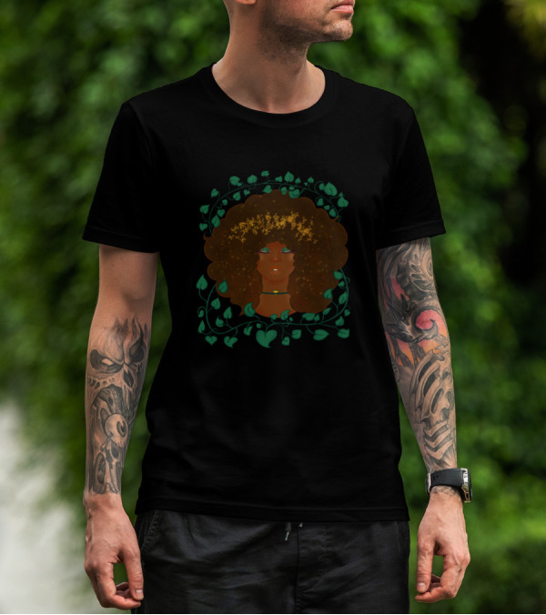Green Witch Enchantress With Leafy Vine Hair And Glowing Stars T-Shirt