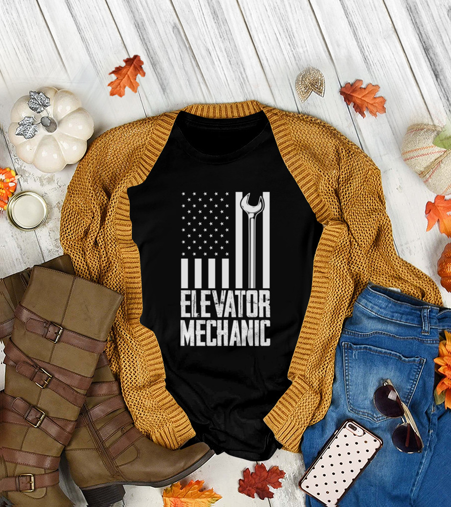 Elevator Mechanic USA Flag Wrench American Flag T-Shirt