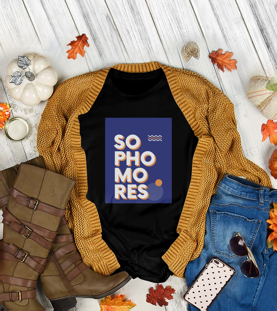 SOPHOMORES Retro Style Geometric Elements T-Shirt