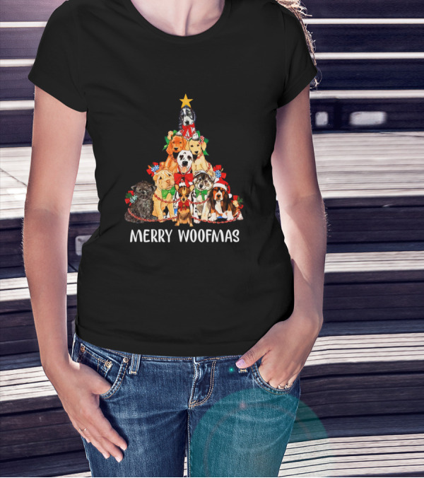 Merry Woofmas Dog Christmas Tree With Festive Puppies And Star Topper T-Shirt