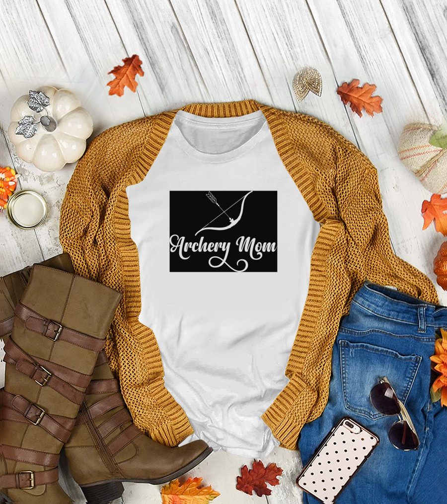 Archery Mom Bow and Arrow T-Shirt