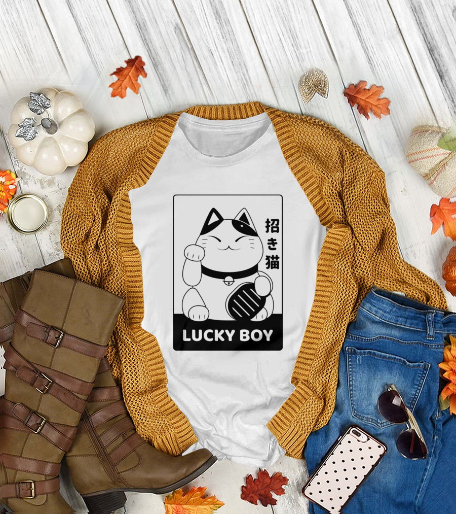 Lucky Boy Maneki Neko 招き猫 T-Shirt